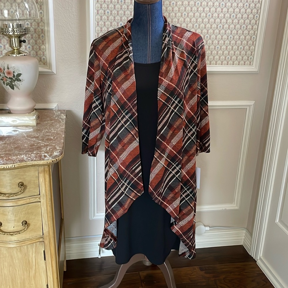 En Focus Dress with Cardigan Attached